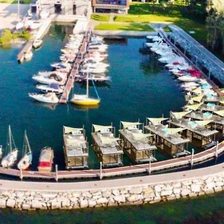 Houseboat - Maggiore Con Jacuzzi Dormelletto