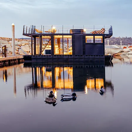 Bateau-hôtel Houseboat - Maggiore Con Jacuzzi Dormelletto
