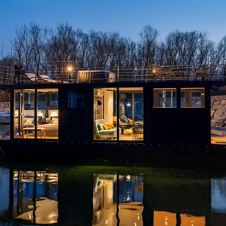 Houseboat - Maggiore Con Jacuzzi